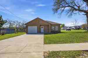 featured image of 3333 Dalton St