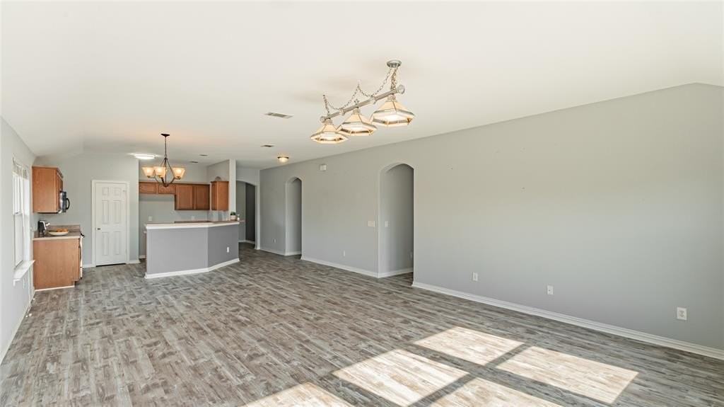 704 Cedar Cove Dr - Photo 7 of 38