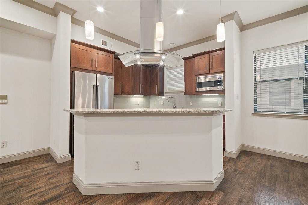 1021 Pavillion St #3 - Photo 2 of 28