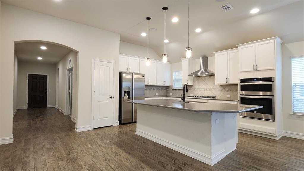 3621 Brahman Ct - Photo 3 of 30