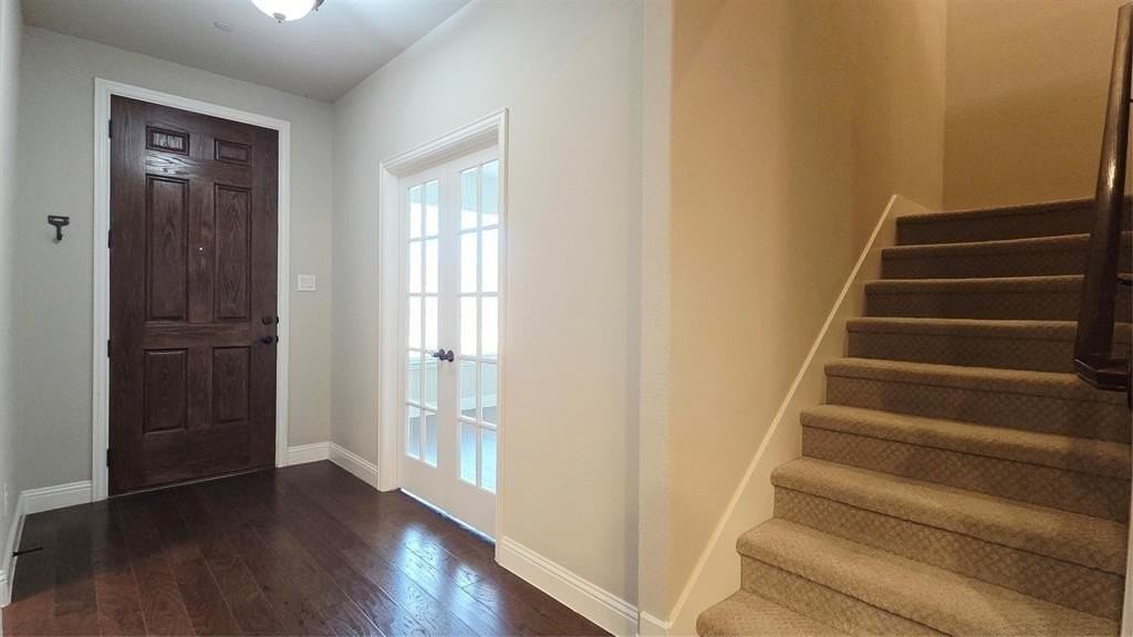 309 Tottenham Ct - Photo 4 of 28