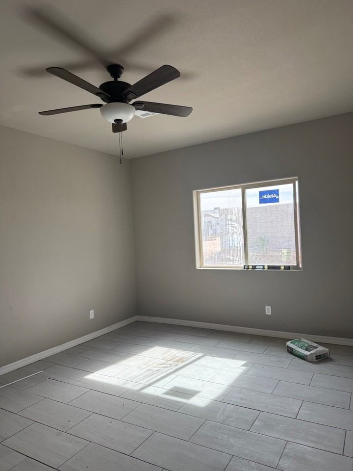 10623 E 45th St - Photo 5 of 6