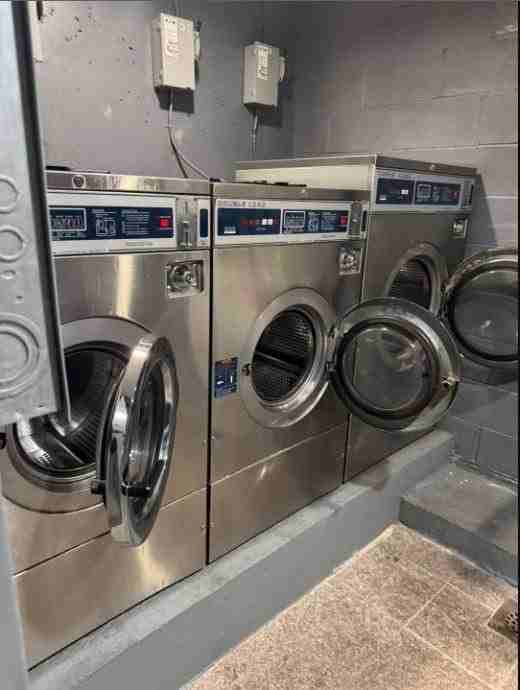 14456 Roosevelt Ave Apt 6a #6A - Photo 3 of 14