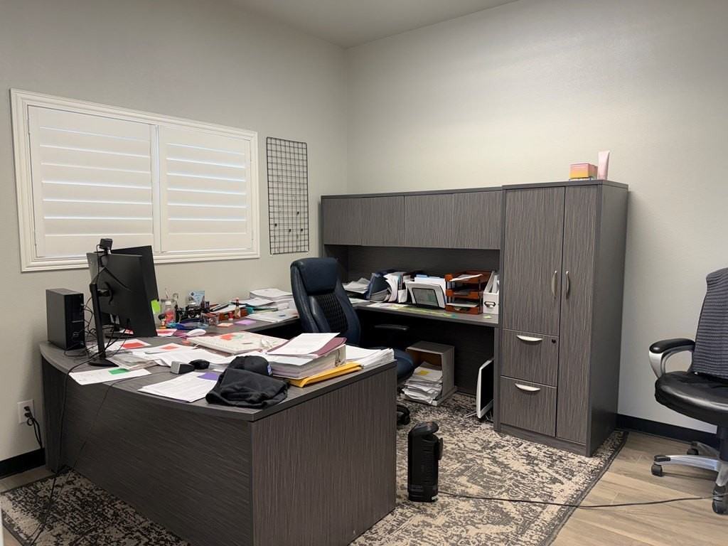 2107 W 83rd St - Photo 4 of 17