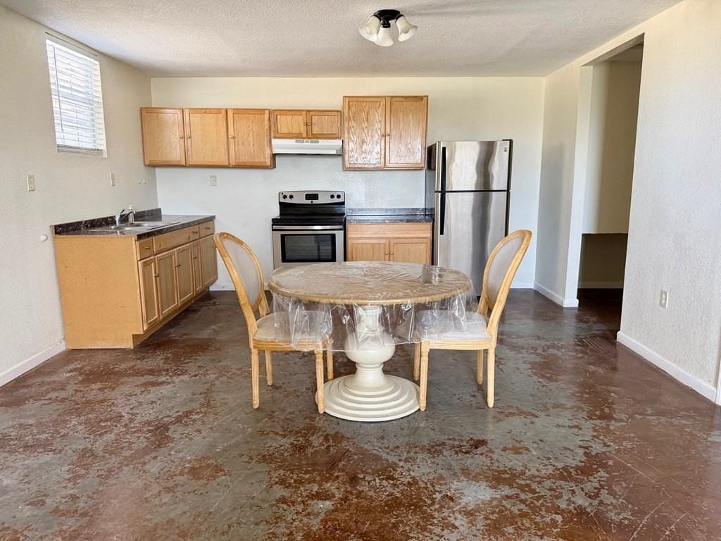 10240 W Palomino Dr - Photo 5 of 10