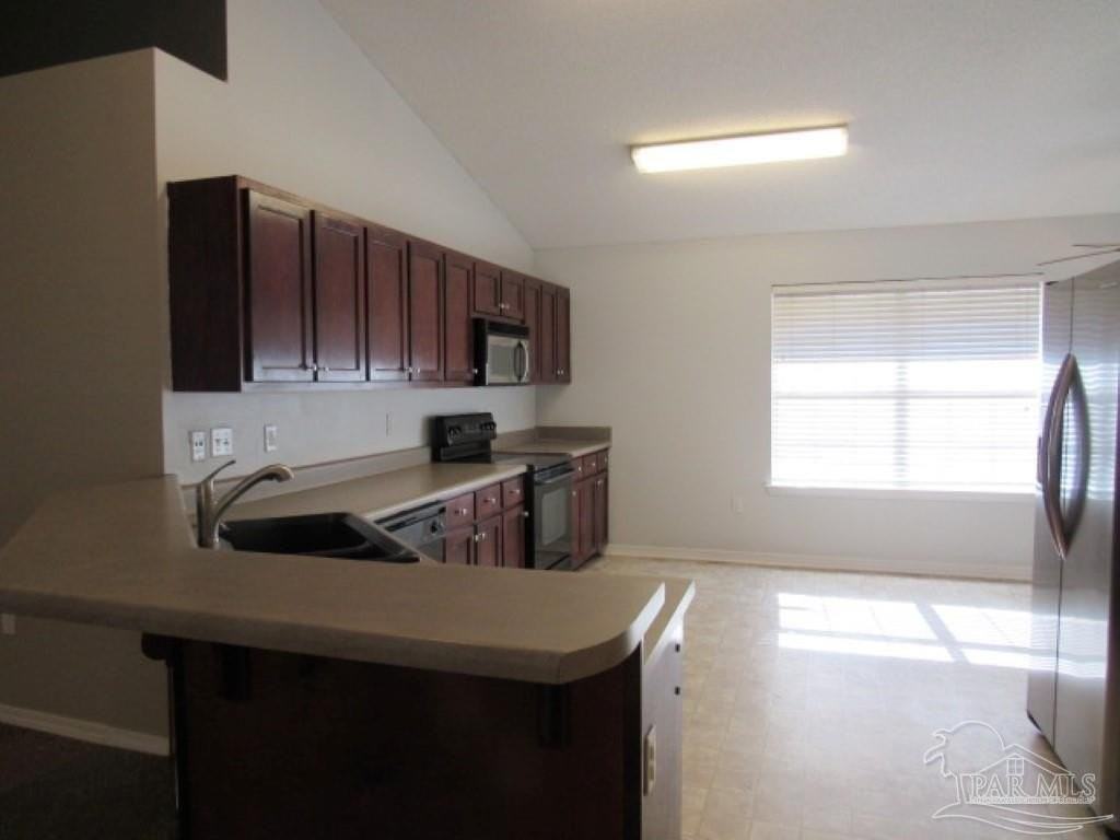 3766 Landon Ct - Photo 4 of 13