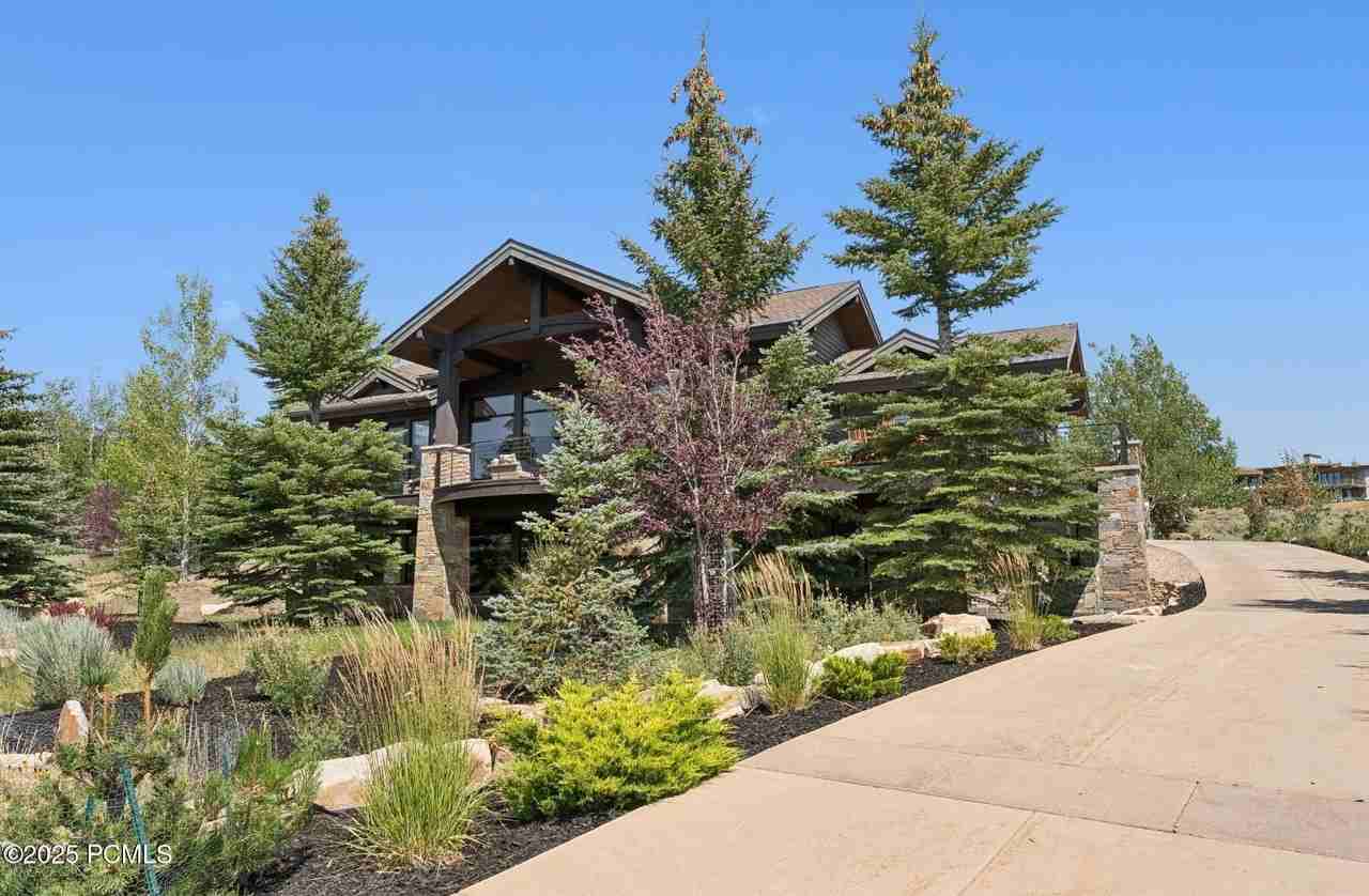 3280 Westview Trl - Photo 2 of 50