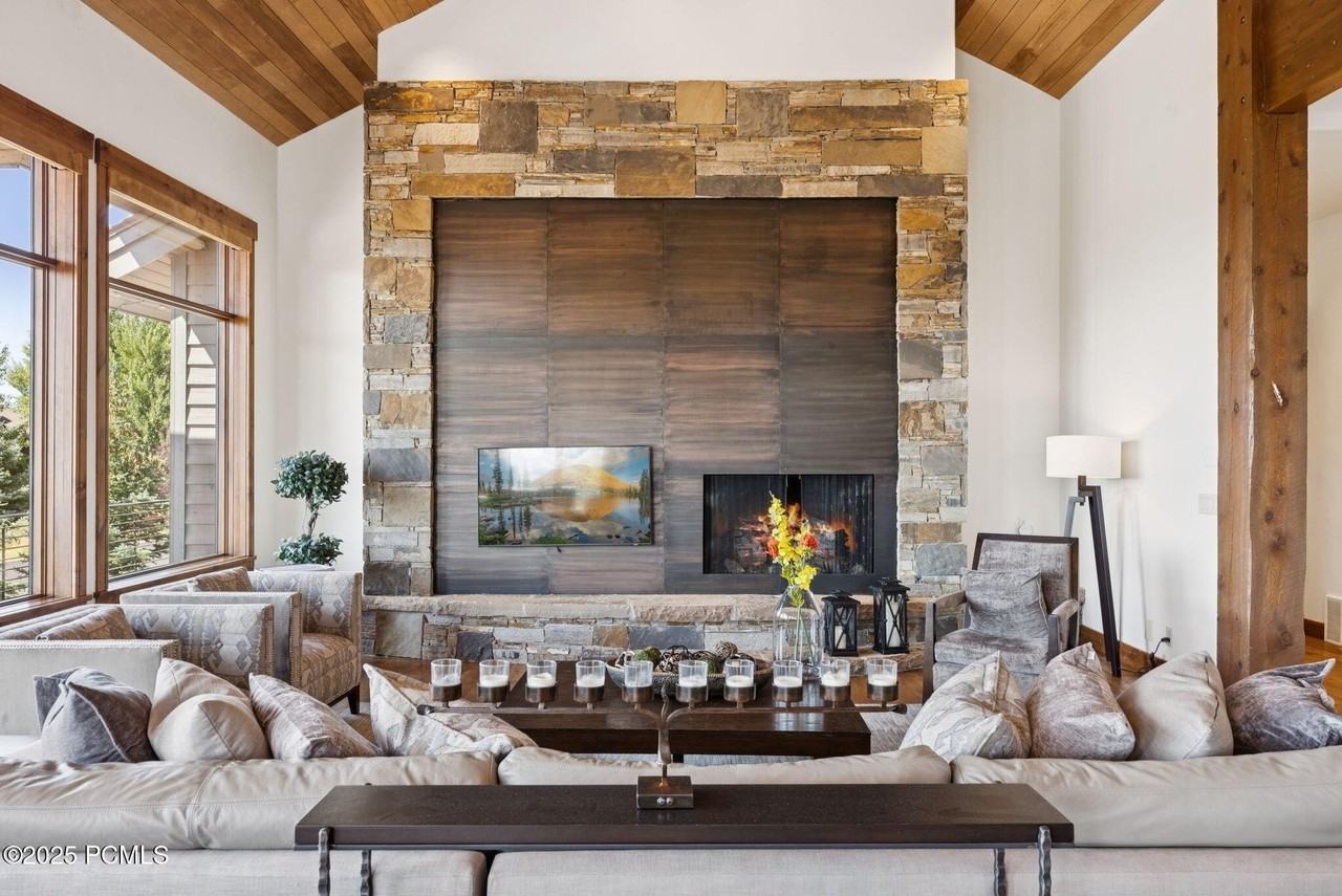 3280 Westview Trl - Photo 6 of 50