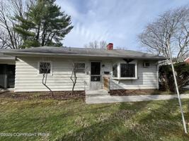 featured image of 445 N 8th St Unit 445