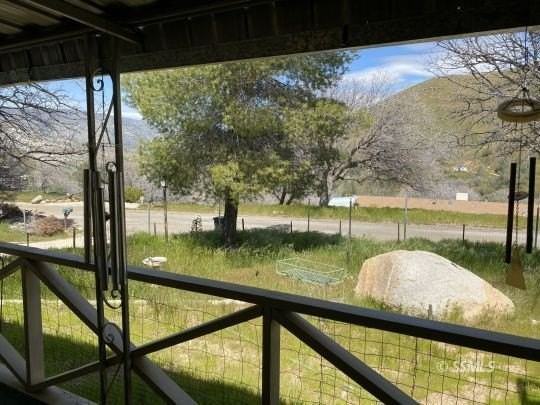 218 North Dr - Photo 5 of 23