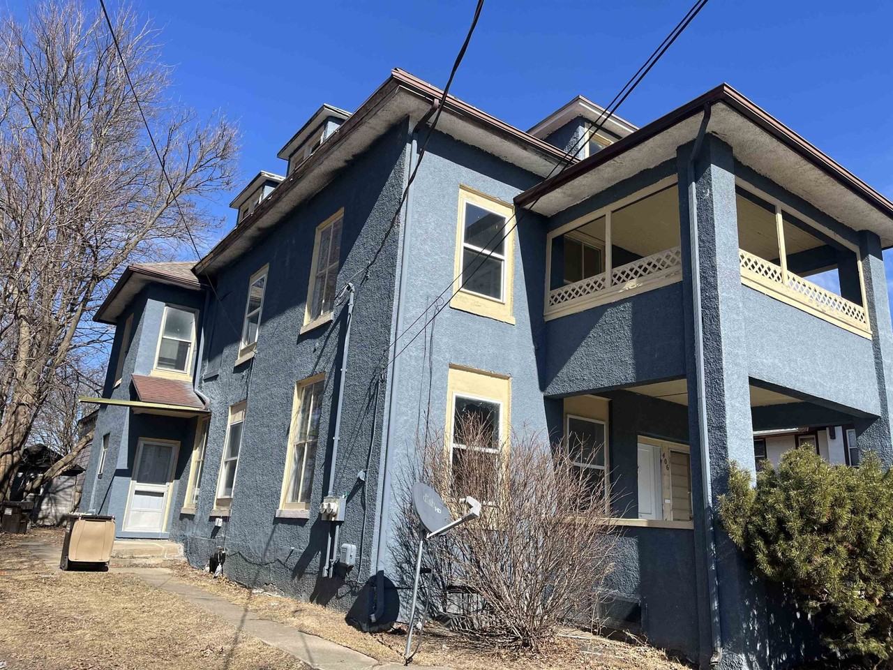 404406 E Prospect Ter - Photo 2 of 19