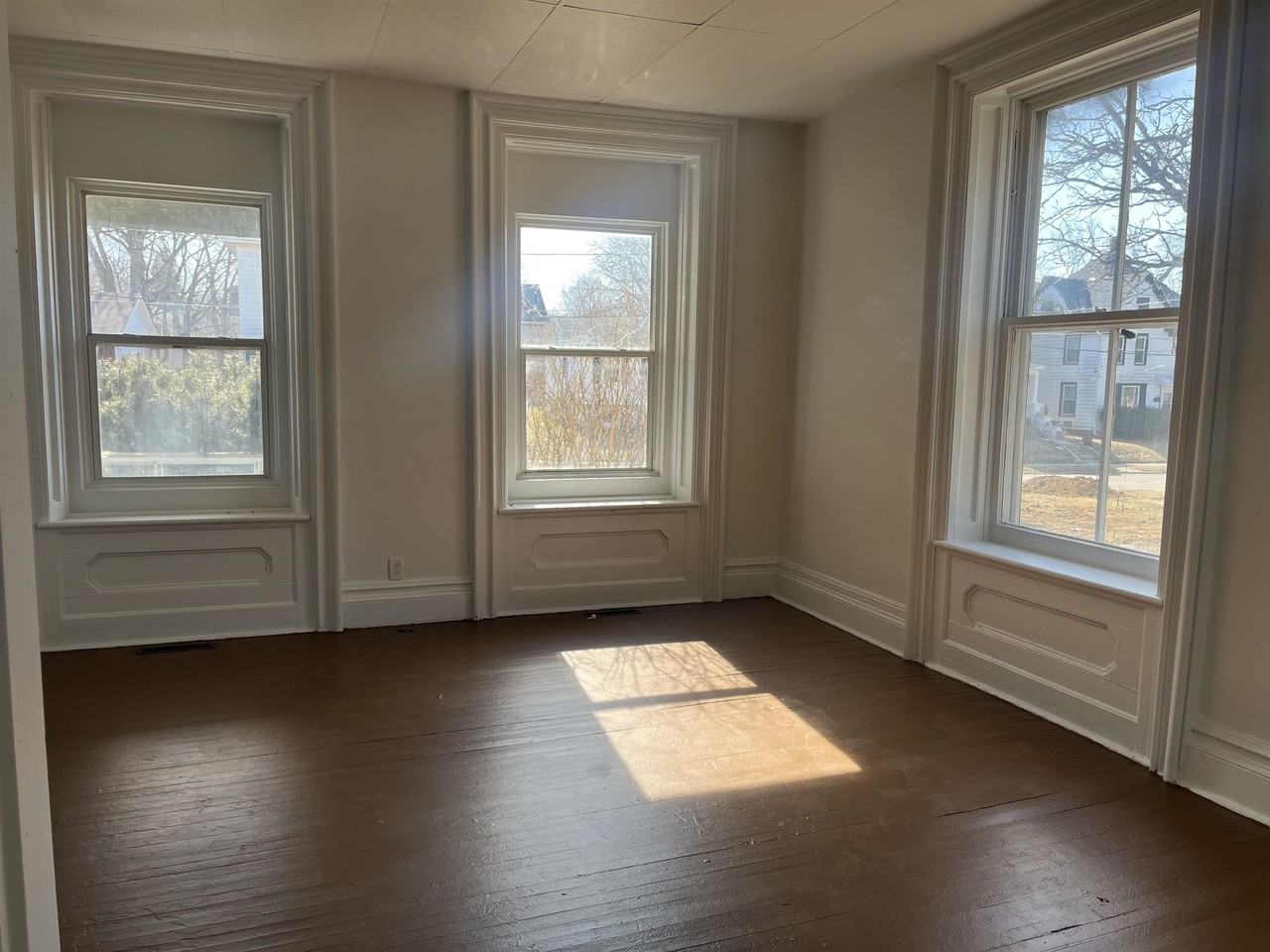 404406 E Prospect Ter - Photo 5 of 19