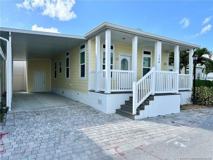 138 Ne Coastal Dr - Photo 1 of 1