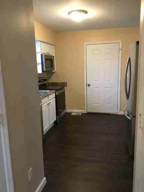 5646 Hyacinth Ln - Photo 6 of 28