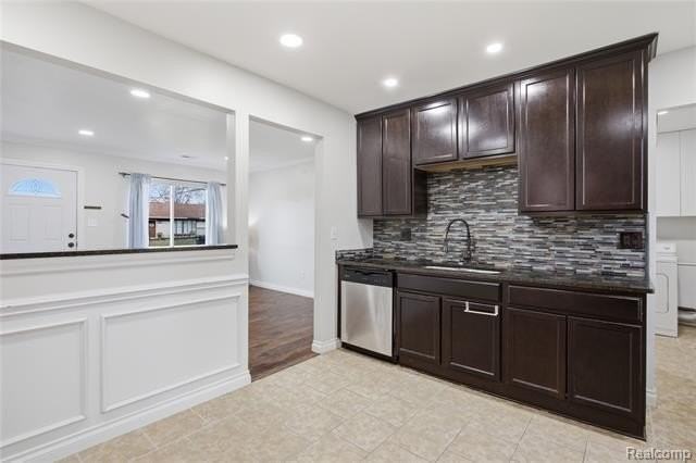 891 E Harwood Ave - Photo 7 of 16