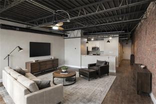 208 23rd St #304 - Photo 1 of 1