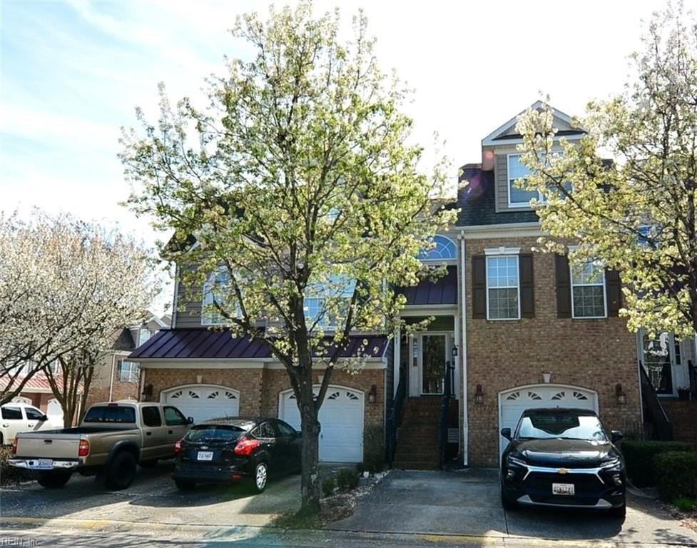 965 Iron Bridge Dr - Photo 2 of 24