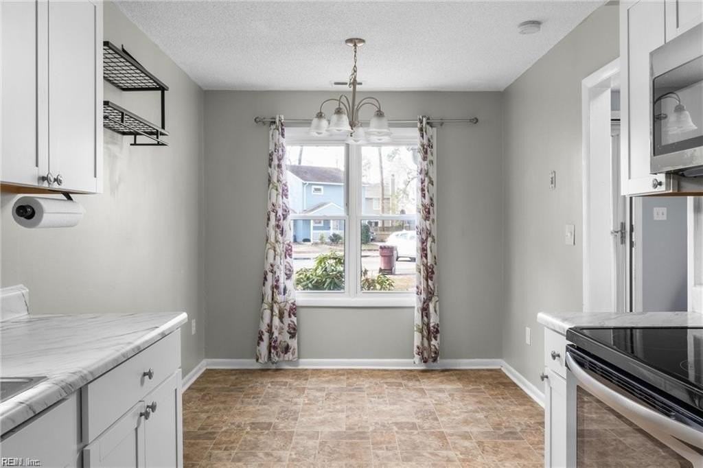 7 Mosely Cir - Photo 6 of 21