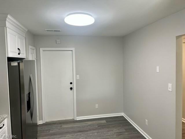 1716 Alvena Ln - Photo 4 of 16