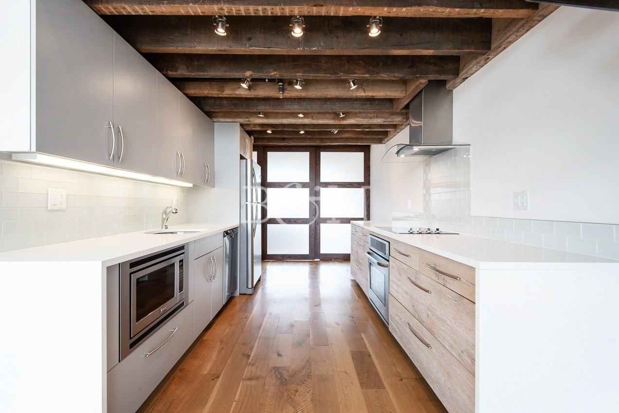 93 Kingsland Ave Unit 4p - Photo 5 of 10