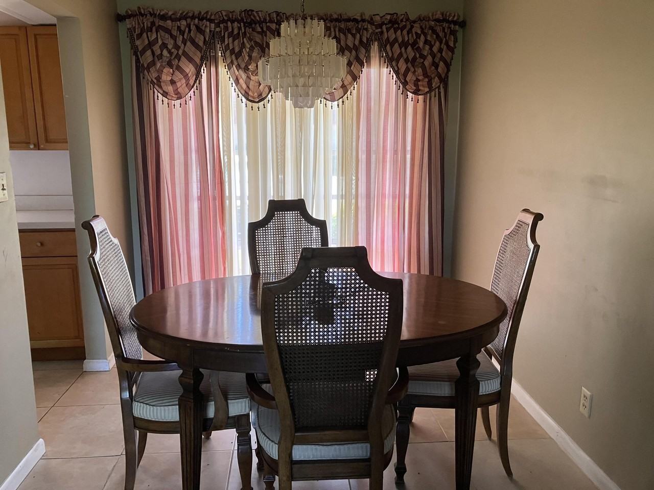 17 Golfs Edge Apt D - Photo 6 of 19