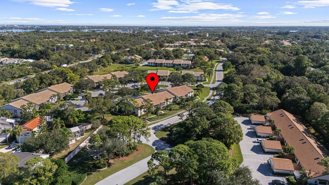 2025 Sw Silver Pine Way Apt 120-A1 - Photo 3 of 37