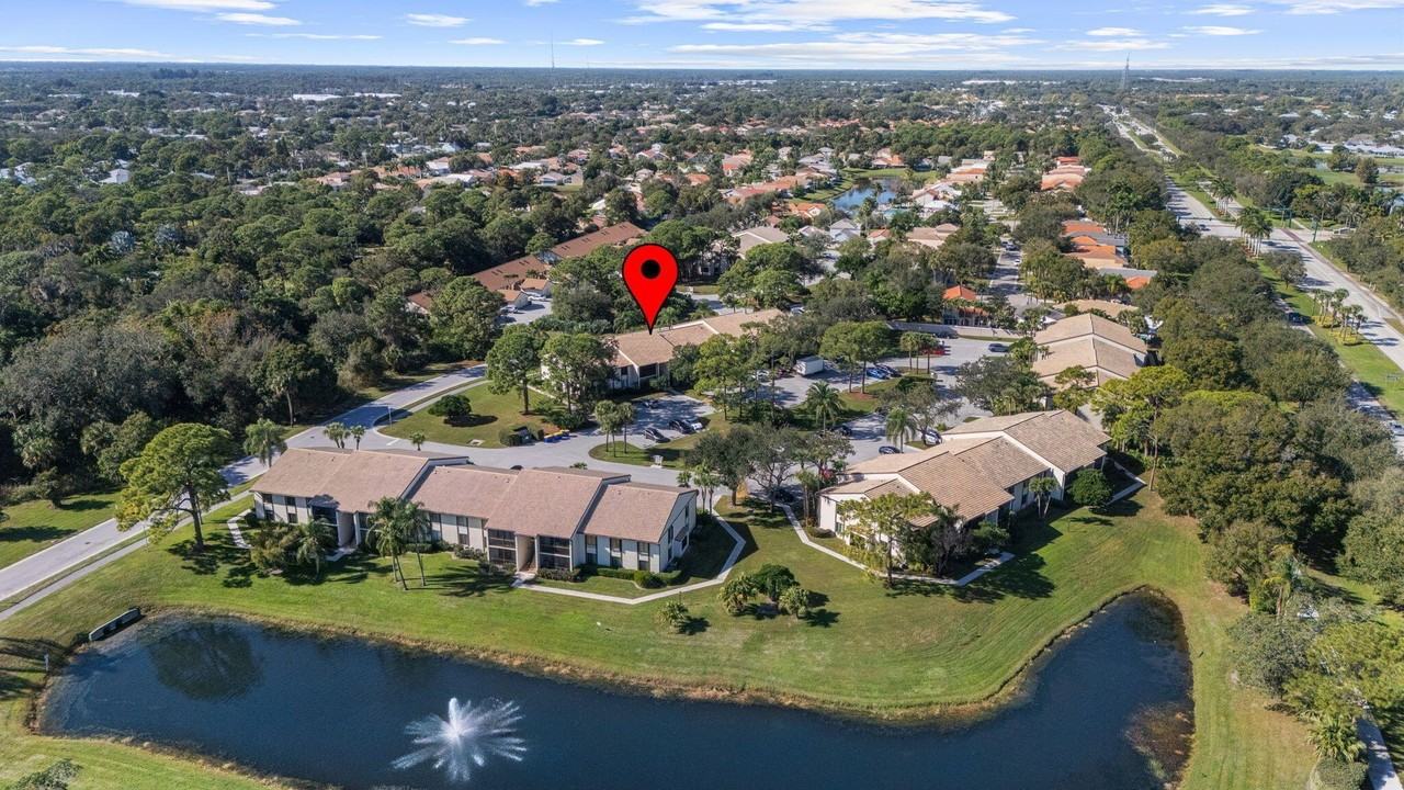 2025 Sw Silver Pine Way Apt 120-A1 - Photo 4 of 37