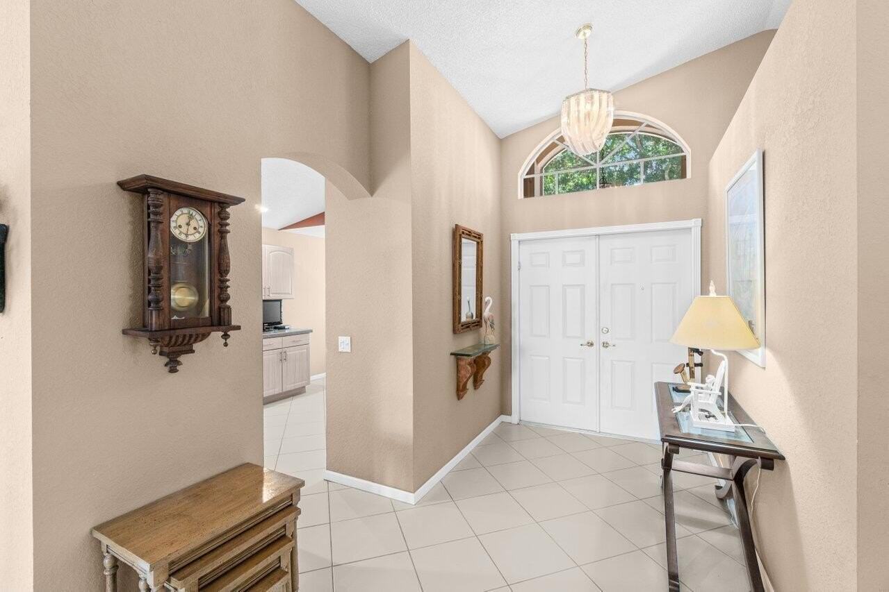 7901 Sonora St - Photo 4 of 50