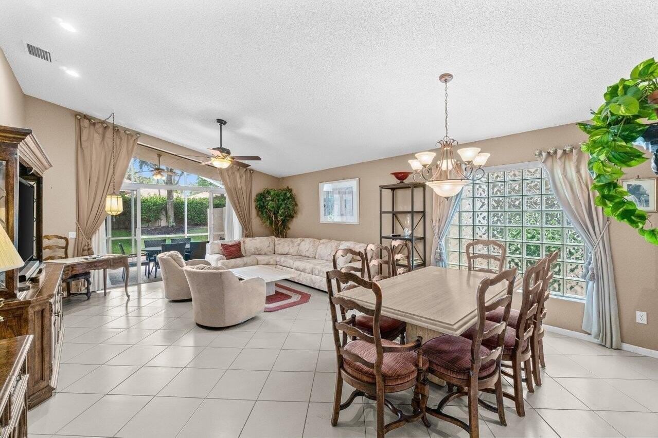 7901 Sonora St - Photo 5 of 50