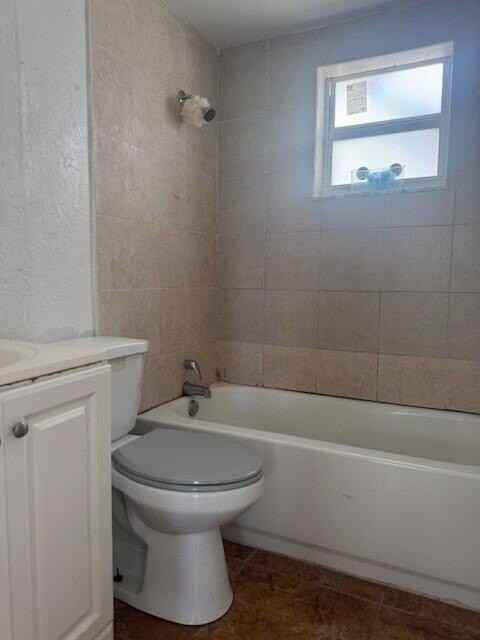 628 Sw 4th St - Photo 4 of 15