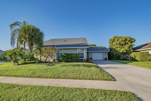 7838 Cypress Cres - Photo 1 of 1