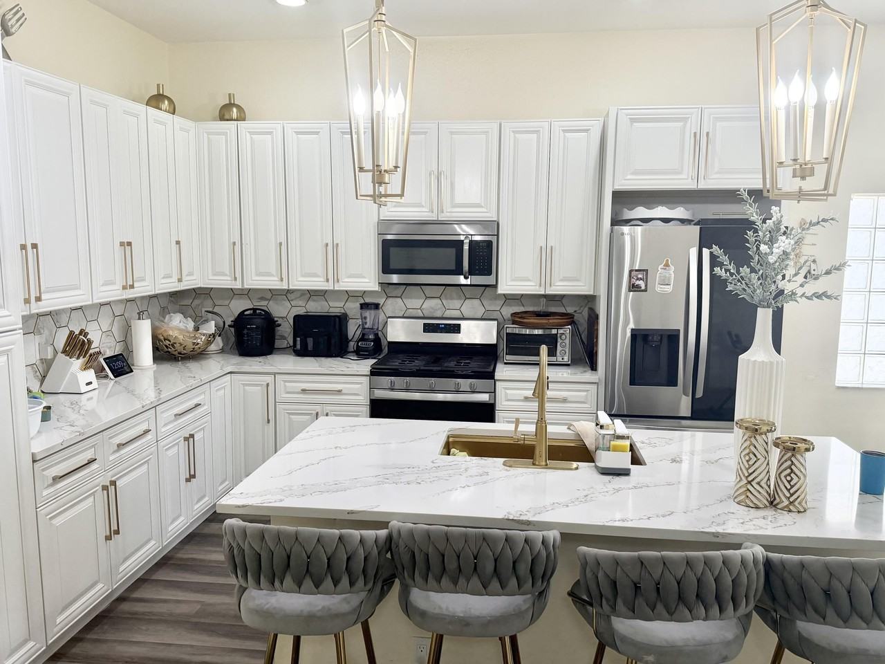 159 Berenger Walk - Photo 4 of 16