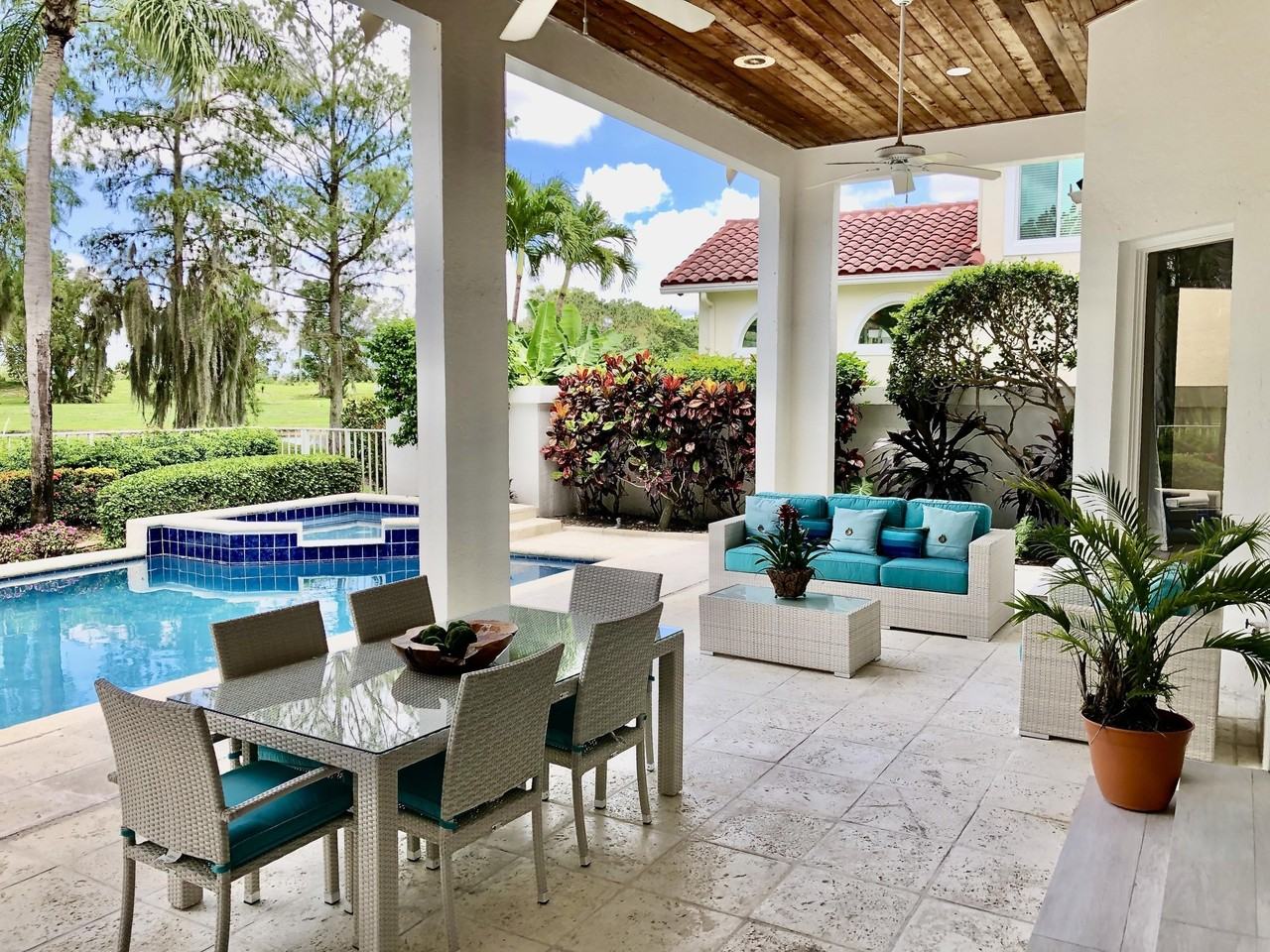 2313 Golf Brook Dr - Photo 3 of 47