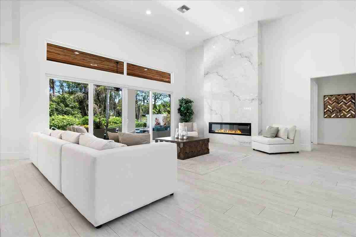 2313 Golf Brook Dr - Photo 4 of 47