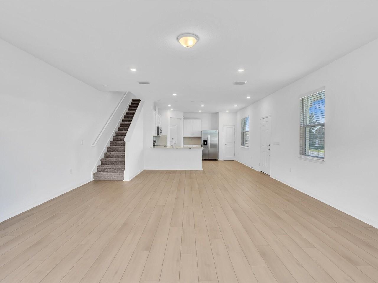 4307 Jetty Ln Ne - Photo 7 of 50