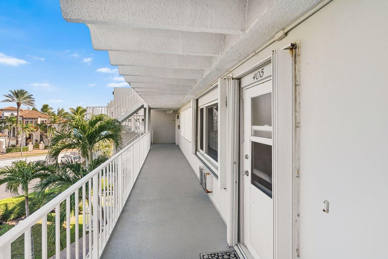 3500 S Ocean Blvd - Photo 3 of 27