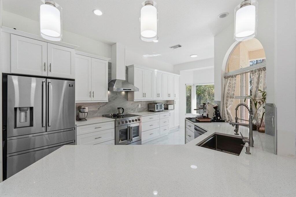 796 Sw Munjack Cir - Photo 6 of 50