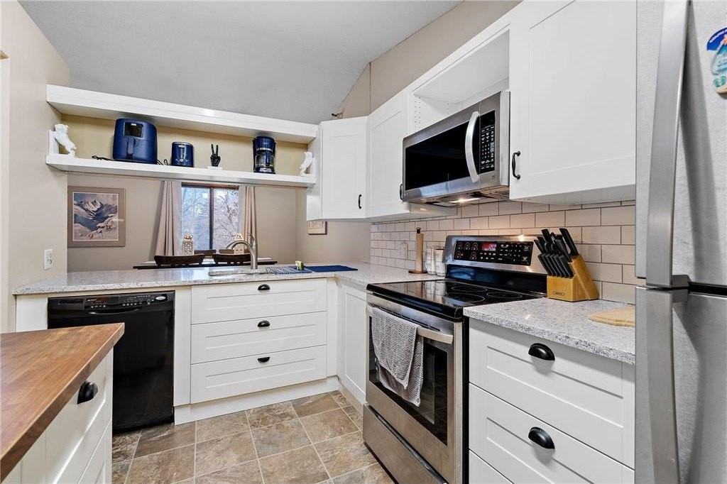 4151 Boone Ave N #203 - Photo 6 of 20