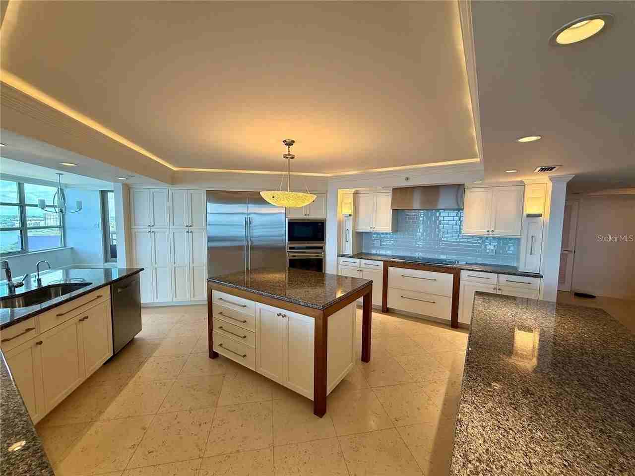 988 Blvd Of The Arts #1617 - Photo 7 of 50