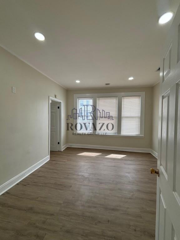 105 Schley St #2L - Photo 4 of 8