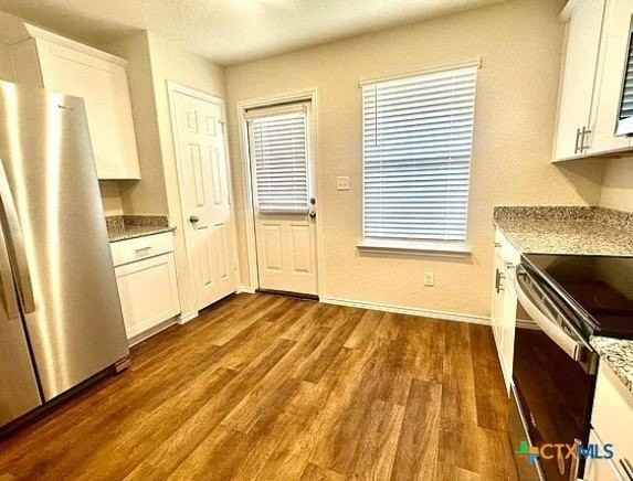 452 Lynwood Gold - Photo 5 of 23