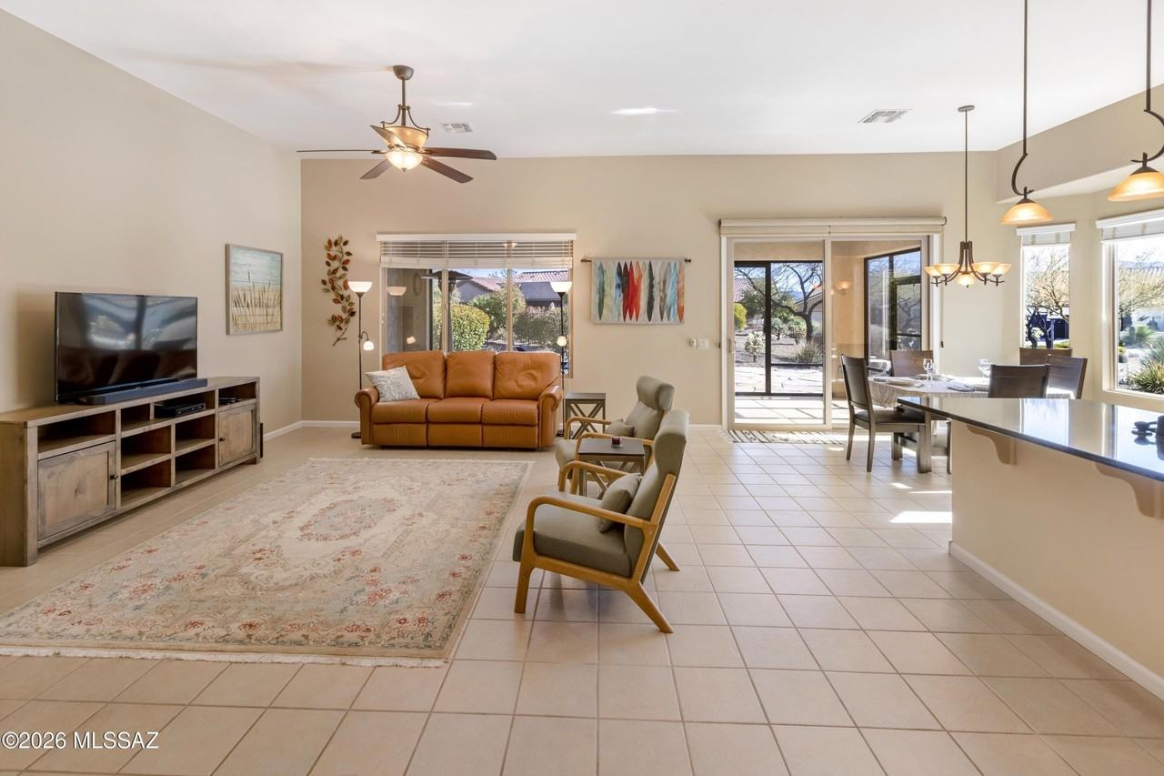 32393 S Desert Pupfish Dr - Photo 4 of 32