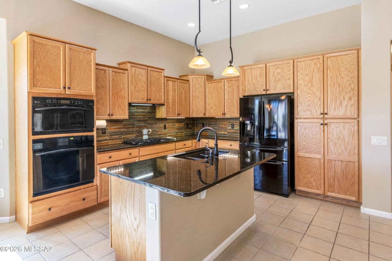 32393 S Desert Pupfish Dr - Photo 6 of 32