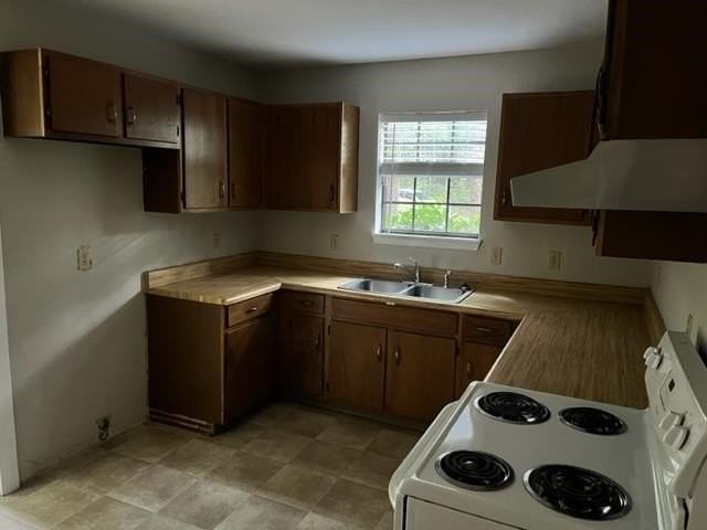 3369 Trafalgar Sq Unit A - Photo 3 of 7