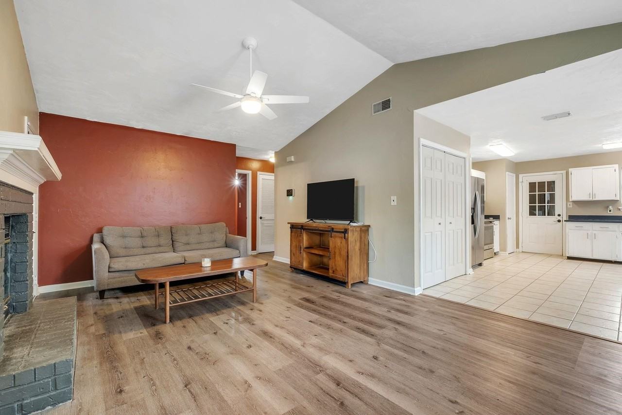 1552 Cinnamon Bear Cir - Photo 4 of 27