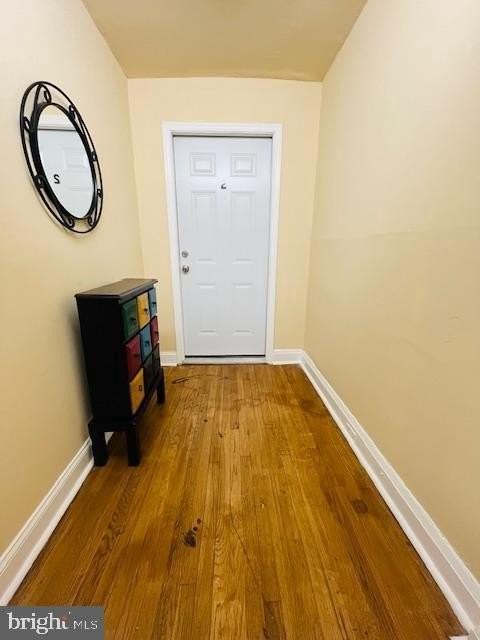 338 N Charles St - Photo 3 of 17