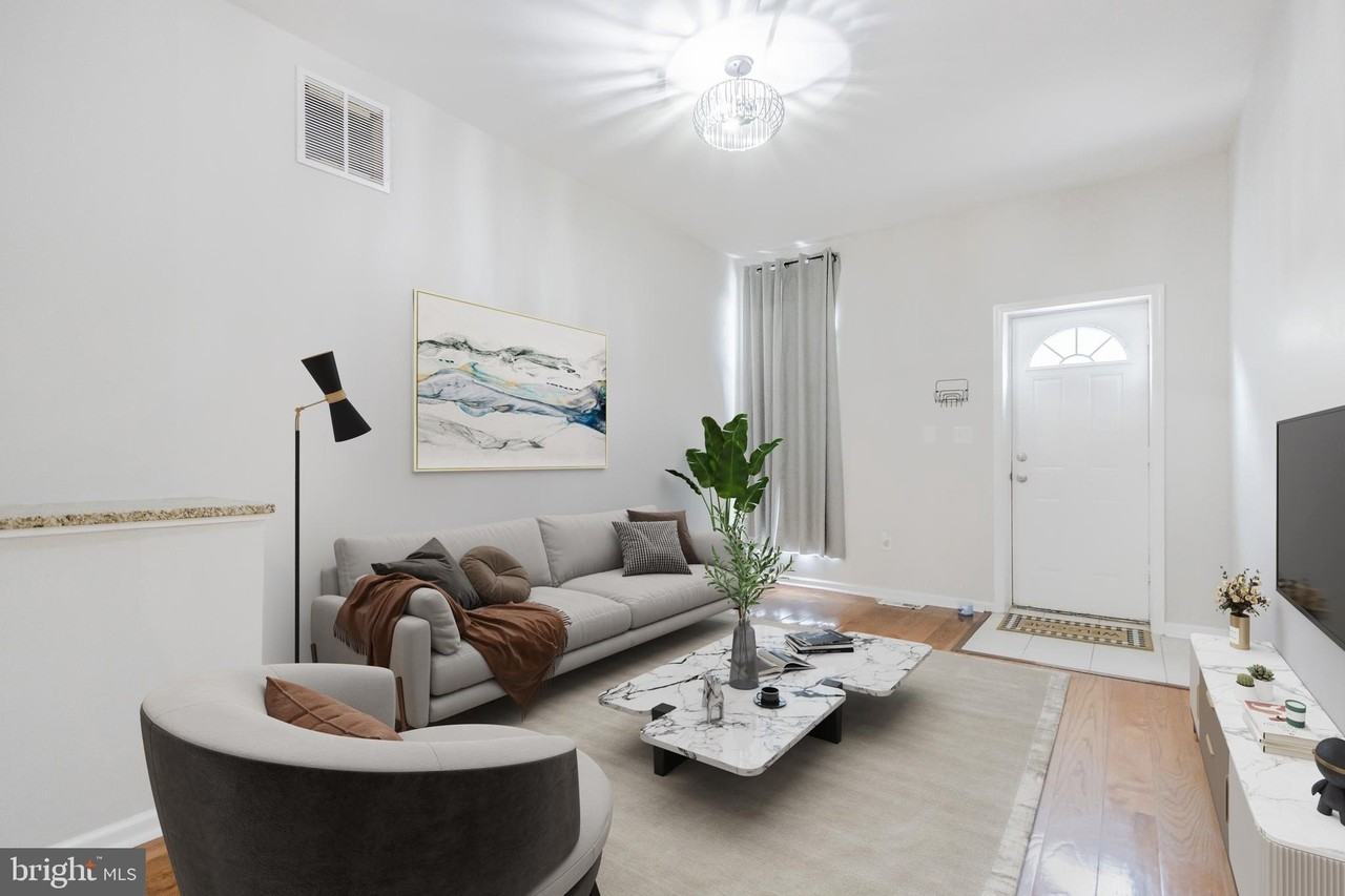 1235 N Bond St - Photo 3 of 19