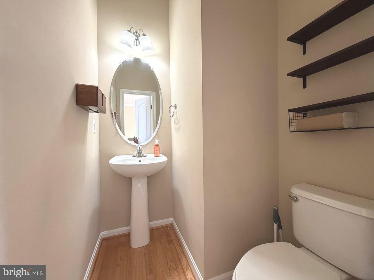 1693 Mohegan Dr - Photo 7 of 19