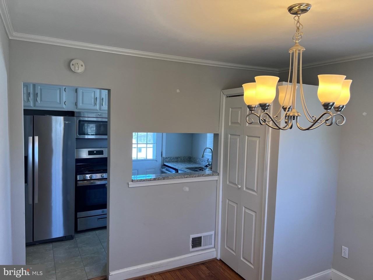 9910 Sidney Rd - Photo 7 of 29