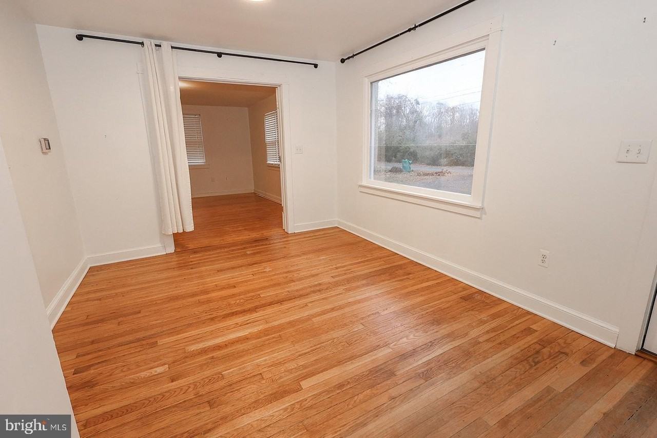 45756 Horsehead Rd - Photo 3 of 50